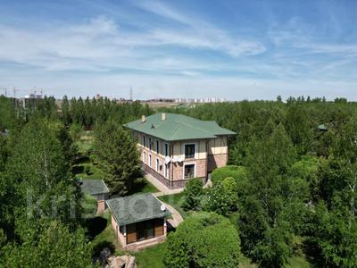 Отдельный дом · 10 комнат · 850 м² · 100 сот., Гольф Клуб за 650 млн 〒 в Астане