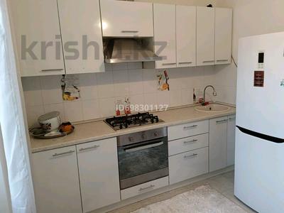 Пәтерлер в Атырауской обл.: 3-бөлмелі пәтер · 80 м² · 3/5 қабат, Баймуханова 2 — Возле ресторана Айжан, бағасы: 250 000 〒 3-бөлмелі пәтер · 80 м² · 3/5 қабат, Баймуханова 2 — Возле ресторана Айжан, бағасы: 250 000 〒 в Атырау, мкр Привокзальный-5