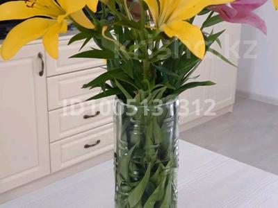 Отдельный дом · 4 комнаты · 200 м² · 5 сот., Карева — Филармония, 3 поликлиника за 85 млн 〒 в Уральске