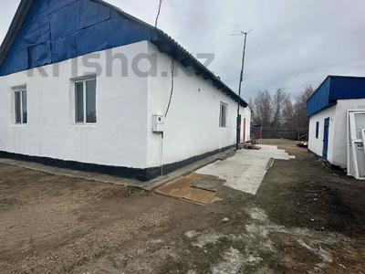 Продажа домов и дачи в Абай обл.: Отдельный дом · 1 комната · 96 м² · 6 сот., Восточный правый 2045 за 13 млн 〒 Отдельный дом · 1 комната · 96 м² · 6 сот., Восточный правый 2045 за 13 млн 〒 в Семее