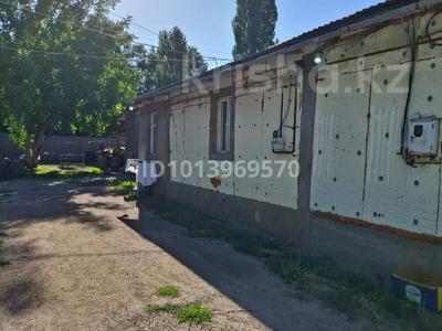 Жеке үй · 4 бөлме · 70 м² · 8 жүзд., Қалқаман-2 ш/а., Айбергенова 69, бағасы: 60 млн ₸ в Алматы, Наурызбайский р-н