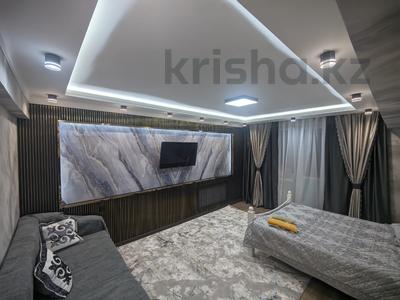 1-комнатная квартира, 45 м², 2 этаж по часам, Коломенская 3 за 1 500 〒 в Алматы, Турксибский р-н