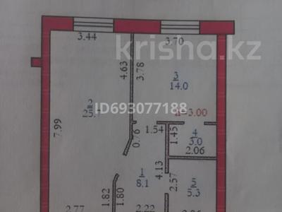 1-бөлмелі пәтер, 56.1 м², 5/6 қабат, мкр. Алтын орда, мкр.Батыс-2 54Г, бағасы: 15 млн 〒 в Актобе, мкр. Алтын орда