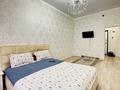 2-бөлмелі пәтер · 90 м² · 15/18 қабат, 16-ш/а. 64 — ТРК АКТАУ халык арена балкон бар ыстык су бар, бағасы: 13 000 ₸ в Актау, 16-й мкр  — фото 2