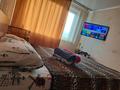 1-комнатная квартира, 35 м² по часам, Камзина 74 за 2 000 〒 в Павлодаре — фото 2