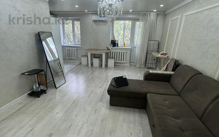 2-бөлмелі пәтер · 45 м² · 3/4 қабат, Абая 79 — Байтурсынова, бағасы: 330 000 ₸ в Алматы, Алмалинский р-н — фото 2