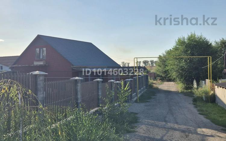 Отдельный дом · 5 комнат · 150 м² · 6 сот., 12 линия 3 за 45 млн ₸ в  — фото 2