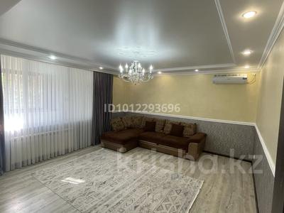 3-бөлмелі пәтер · 70 м² · 1/4 қабат, Мкр. Коктем 24, бағасы: 28.5 млн ₸ в Жанаозен
