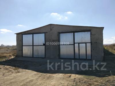 Промбаза · 2 га, Айтеке би 13 — Отдельно стоящие здание за 100 млн ₸ в Сарыжаре