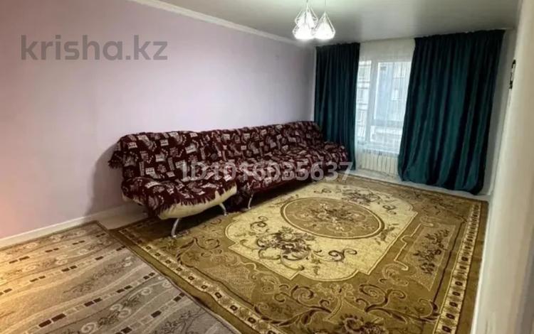2-комнатная квартира · 50 м² · 3/9 этаж, мкр Аккент 96 за 250 000 ₸ в Алматы, Алатауский р-н — фото 2