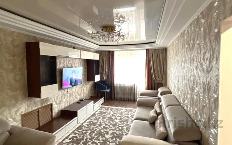 3-комнатная квартира · 63.4 м² · 5/12 этаж, мкр Новый Город, Абдирова — 1000 мелочей за 35 млн ₸ в Караганде, Казыбек би р-н — фото 2