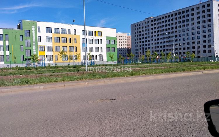 1-комнатная квартира · 32.3 м² · 3/9 этаж, Е-128 2 за 12.5 млн ₸ в Астане, Нура р-н — фото 2