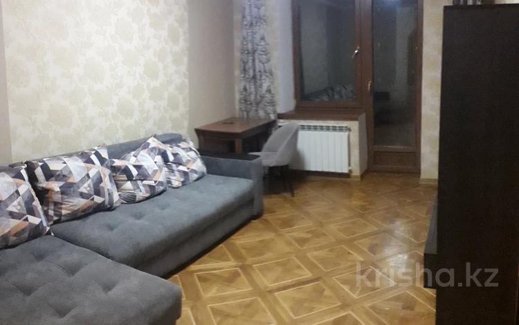 2-комнатная квартира, 45 м², 3/4 этаж помесячно, Желтоксан 170 — Сатпаева