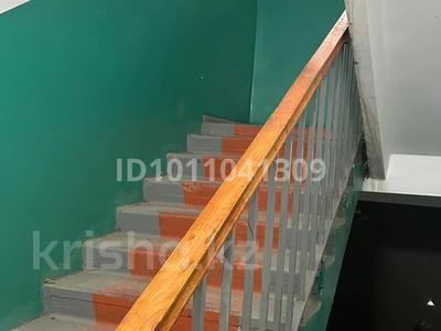 1-комнатная квартира · 18 м² · 3/4 этаж, Мерей 18 А 18 А — Кез-келген маршрут жүреді, садик, мектеп, магазин, торговый дом орналасқан. Бұрыштық емес , ортаңғы қабат за 5 млн 〒 в 