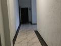2-бөлмелі пәтер · 64 м² · 1/10 қабат, мкр Кадыра Мырза-Али 17, бағасы: 30 млн ₸ в Уральске — фото 3