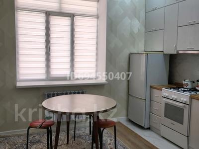 Пәтерлер в Мангистауской обл.: 1-бөлмелі пәтер · 44 м² · 3/7 қабат, 17-й мкр, 17-й микрорайон 110, бағасы: 14.5 млн 〒 1-бөлмелі пәтер · 44 м² · 3/7 қабат, 17-й мкр, 17-й микрорайон 110, бағасы: 14.5 млн 〒 в Актау