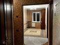 3-комнатная квартира · 66 м² · 4/5 этаж, мкр Айнабулак-3 106 за 300 000 ₸ в Алматы, Жетысуский р-н — фото 3