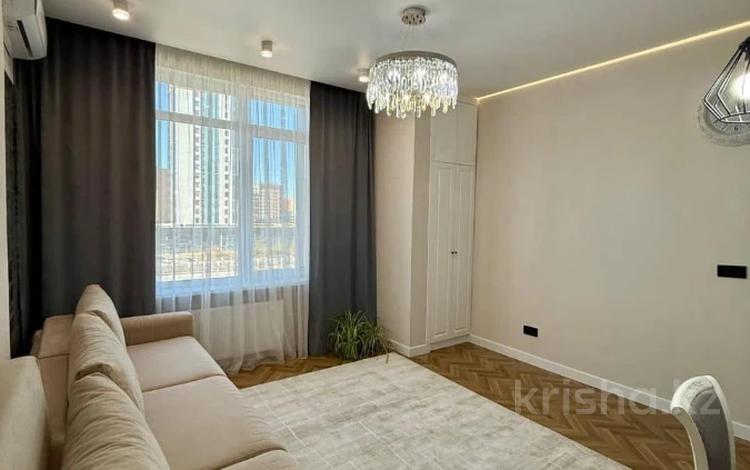 3-бөлмелі пәтер · 75.6 м² · 5/17 қабат, Улы дала 37, бағасы: 71 млн ₸ в Астане, Есильский р-н — фото 20