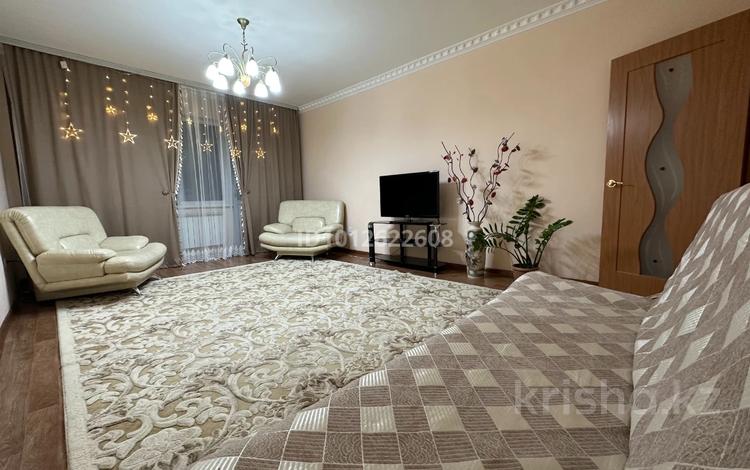 2-комнатная квартира · 76 м² · 7/9 этаж, мкр. Алмагуль 5 за 22.5 млн ₸ в Атырау — фото 3