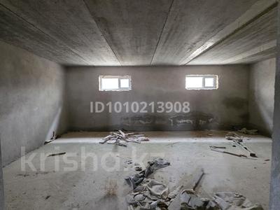 8-бөлмелі пәтер · 420 м², 29а мкр, Мкр.29а 100, бағасы: 55 млн ₸ в Актау