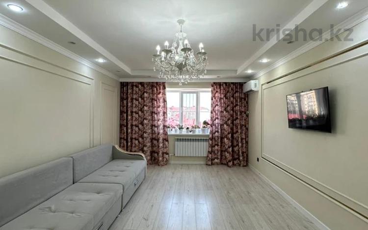 3-комнатная квартира · 106.9 м² · 5/5 этаж, Тауелсиздик за 37.7 млн ₸ в Актобе — фото 2