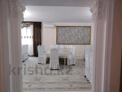 Дом · 8 комнат · 350 м², Озбекали — Начало ул. Озбекали за 70 000 〒 в Астане, Алматы р-н