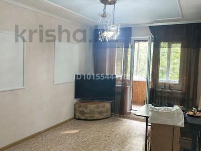 3-комнатная квартира · 57.7 м² · 2 этаж, 11-й микрорайон 192а — Орион бильярдная за 23 млн ₸ в Шымкенте, Енбекшинский р-н
