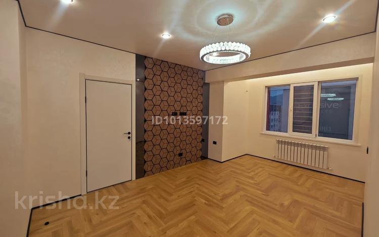 3-бөлмелі пәтер · 70 м² · 12 қабат, Дарабоз 25А, бағасы: 48 млн ₸ в Алматы, Алатауский р-н — фото 2