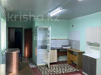 2-комнатная квартира, 30 м² помесячно, Зелинского 95 за 140 000 〒 в Алматы, Турксибский р-н