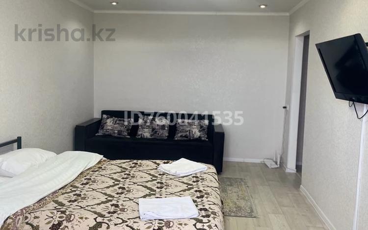 1-бөлмелі пәтер · 40 м², Космонавтов 1/2, бағасы: 10 000 ₸ в Приозёрске — фото 2