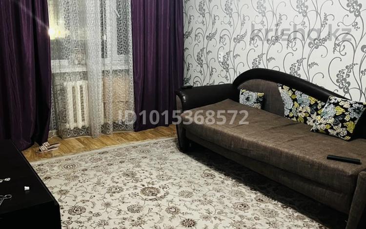 2-бөлмелі пәтер · 54 м² · 4/9 қабат, Қонаев ш/а. 51, бағасы: 22 млн ₸ в Уральске, мкр Кунаева — фото 2