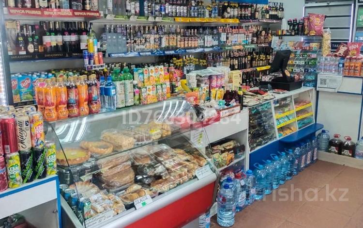 Магазины и бутики · 105 м² за 55 млн 〒 в Уральске, мкр Школьник — фото 2