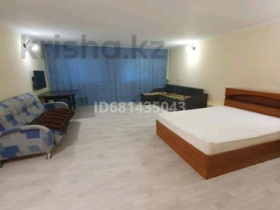 1-комнатная квартира · 70 м² · 1/2 этаж, мкр Достык, ул Аккогершин — Аккогершин яссауи за 200 000 ₸ в Алматы, Ауэзовский р-н