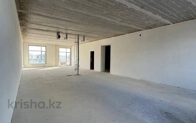 5-комнатная квартира · 128.9 м² · 2/5 этаж, мкр Юго-Восток, Строителей 34/1 за 64.5 млн ₸ в Караганде, Казыбек би р-н — фото 2