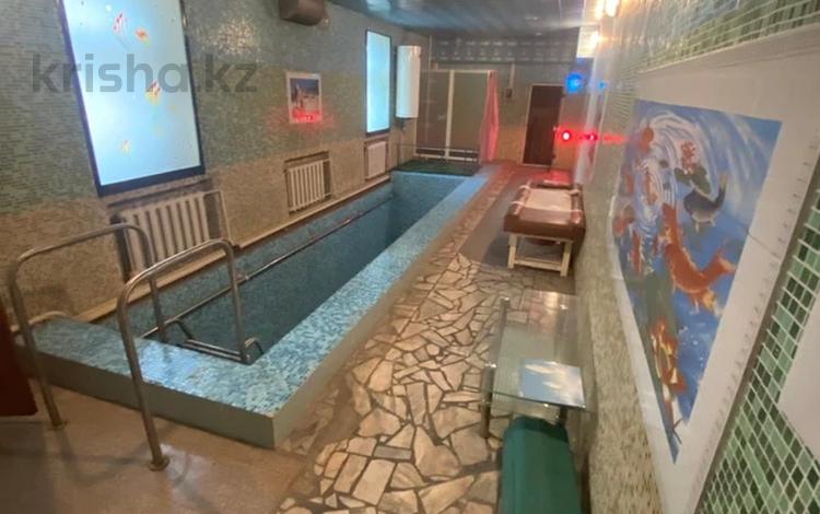 Бани, гостиницы и зоны отдыха · 832.7 м² за 200 млн 〒 в Усть-Каменогорске — фото 2