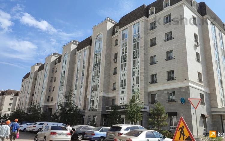 2-комнатная квартира, 67 м², 2/5 этаж, Алихана Бокейханова 27а за 41 млн 〒 в Астане, Есильский р-н — фото 2