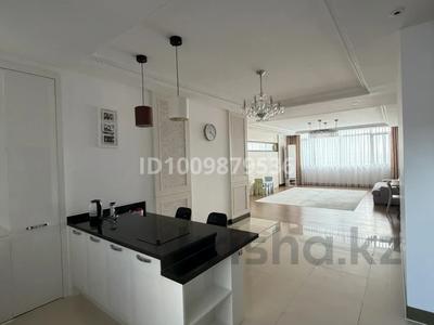 4-комнатная квартира · 170.5 м² · 21/25 этаж, Кошкарбаева 10 — Кошкарбаева - Тауелсиздык за 132 млн ₸ в Астане, Сарайшык р-н