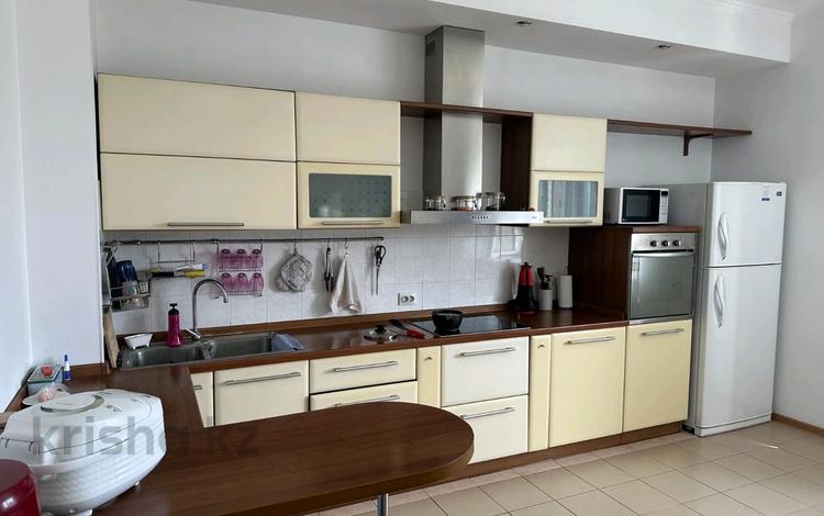 3-бөлмелі пәтер · 120 м² · 3/5 қабат, Кадыргали Жалаири 1 — Микрорайон ,,Акбулак-3. Шарль де Галя и Амман, бағасы: 350 000 ₸ в Астане, Алматы р-н — фото 2