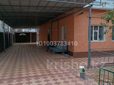 Отдельный дом · 7 комнат · 170 м² · 6.5 сот., Рысқұлов 110 — 24школа за 36 млн 〒 в Кентау