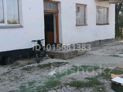 3-бөлмелі пәтер · 48 м² · 1/2 қабат, Сакена 5, бағасы: 1.5 млн ₸ в 