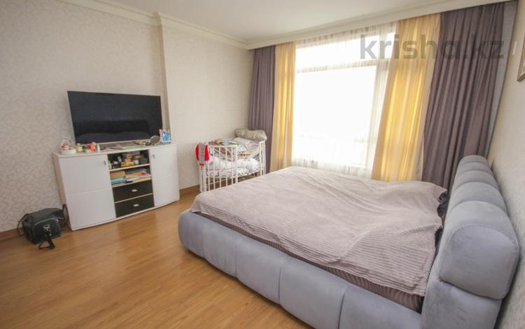 3-бөлмелі пәтер · 115 м² · 17/19 қабат, Аскарова 8, бағасы: 98 млн ₸ в Алматы, Ауэзовский р-н — фото 4