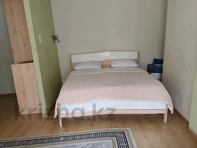 1-бөлмелі пәтер · 31 м² · 2/5 қабат, Протозанова, ЦДКм-н Смирнов — Кабанбай батыра -166, гост. Усть-Каменогорск, бағасы: 2 000 ₸
