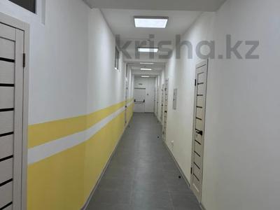 Офисы, образование · 550 м² за 3.6 млн ₸ в Алматы, Бостандыкский р-н