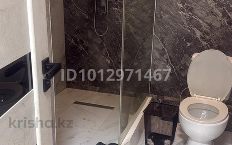 1-бөлмелі пәтер · 39.9 м² · 4/9 қабат, мкр Шугыла, Райымбека 590/9 — Жуалы, бағасы: 2 000 ₸ в Алматы, Наурызбайский р-н — фото 2