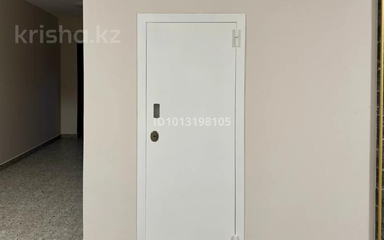 Склады · 3.3 м² за 1.5 млн ₸ в Атырау, мкр Нурсая-3 — фото 3