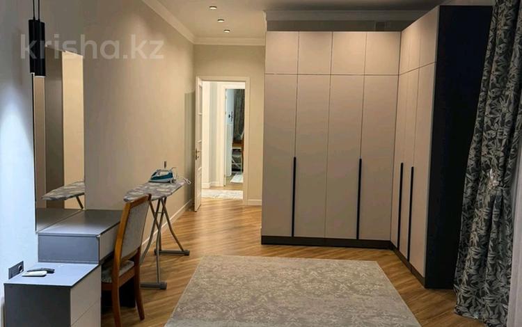3-комнатная квартира · 112 м² · 7/12 этаж, мкр Нурсат 2, Арғынбекова — Арғынбекова за 500 000 ₸ в Шымкенте, Каратауский р-н — фото 2