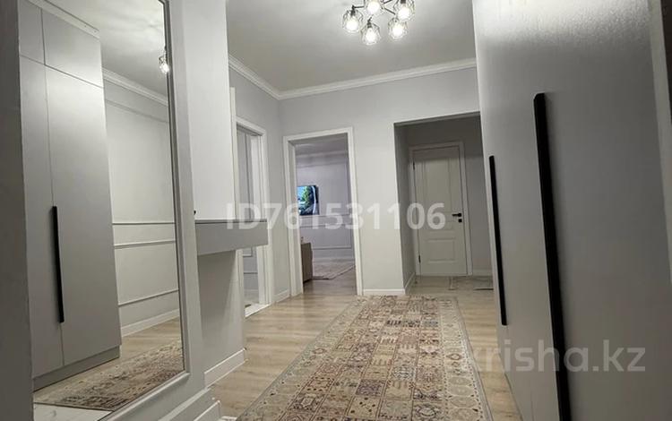 2-бөлмелі пәтер · 78 м² · 6/9 қабат, мкр Аксай-1А 21 — Проспект Райымбека пересечение ул.Момышулы, бағасы: 47 млн ₸ в Алматы, Ауэзовский р-н — фото 2