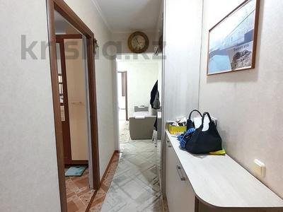 4-комнатная квартира · 62 м² · 5/5 этаж, Курмангазы — маг.Школьник, Диана за 18.7 млн 〒 в Уральске, мкр Школьник