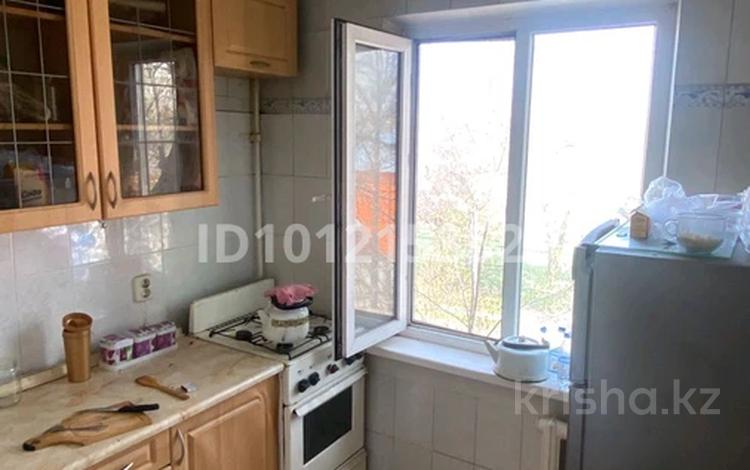 1 комната · 33 м² · 4/5 этаж, мкр №5 4а — ТРЦ МОСКВА за 60 000 ₸ в Алматы, Ауэзовский р-н — фото 3