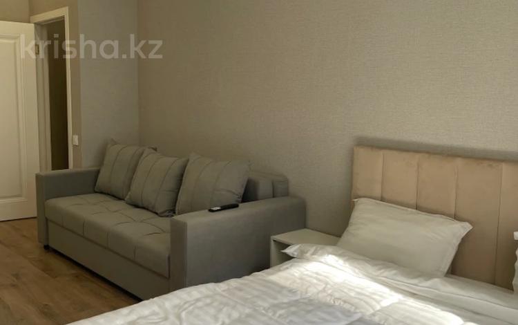 1-комнатная квартира · 40 м² · 3/12 этаж, Туран 34а за 300 000 ₸ в Астане — фото 5